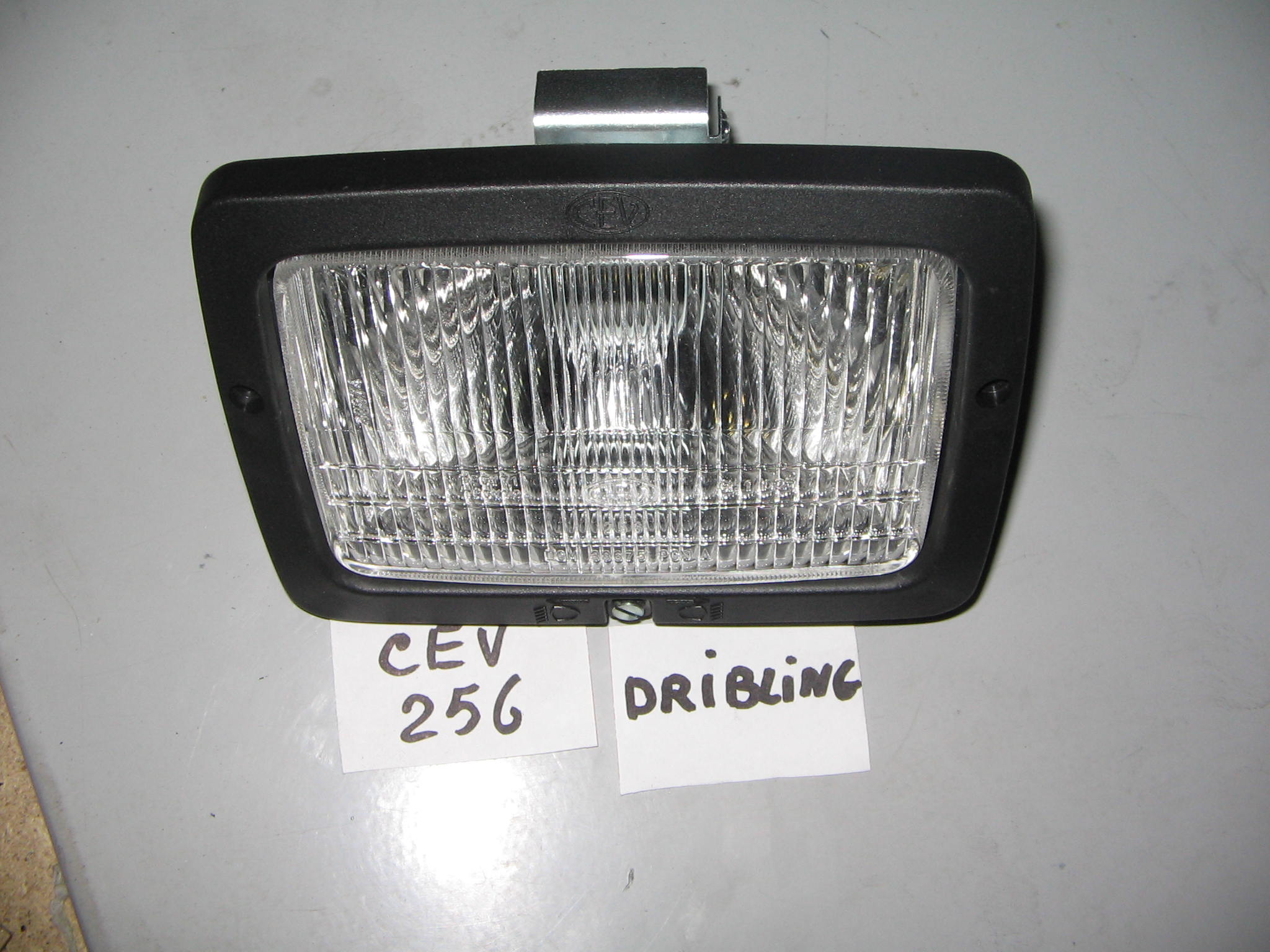 FARO DRIBLING N.1.822